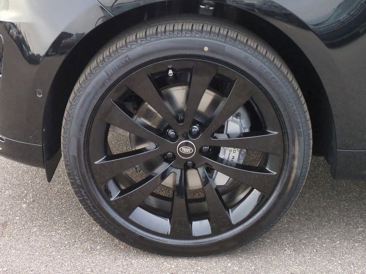 Thumbnail: 2025 Land Rover Range Rover Sport - 11