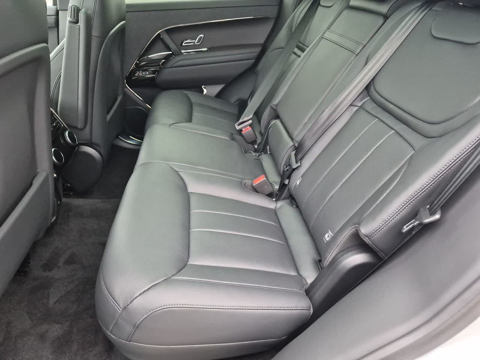 Thumbnail: 2026 Land Rover Range Rover Sport - 20