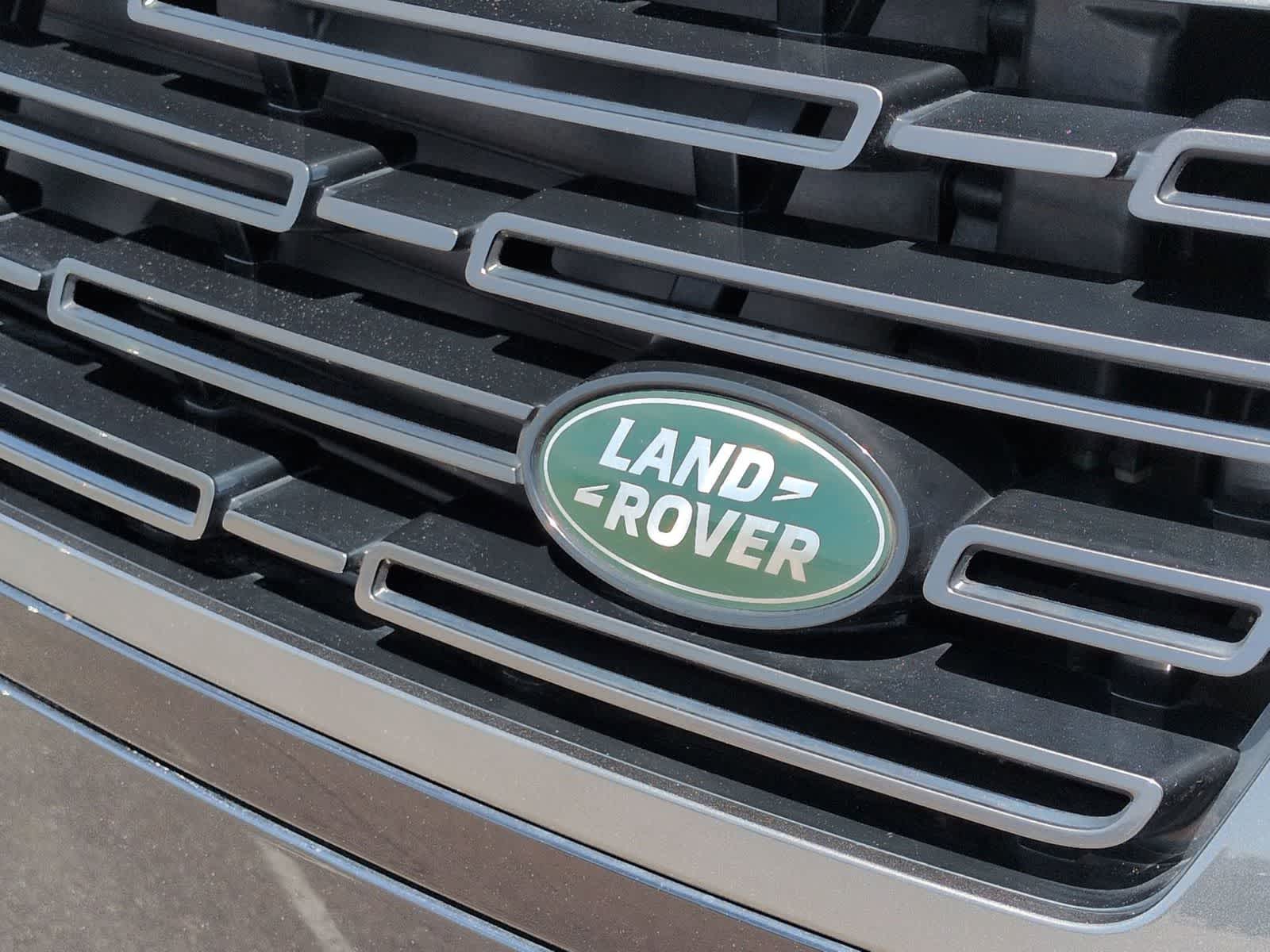 Thumbnail: 2025 Land Rover Range Rover - 11