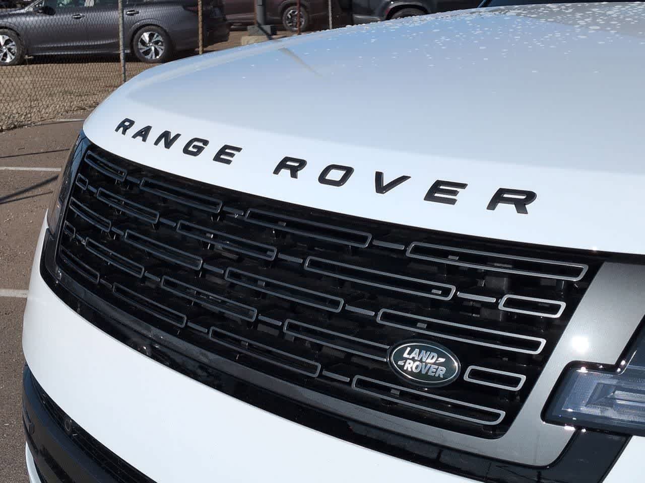 Thumbnail: 2026 Land Rover Range Rover - 12