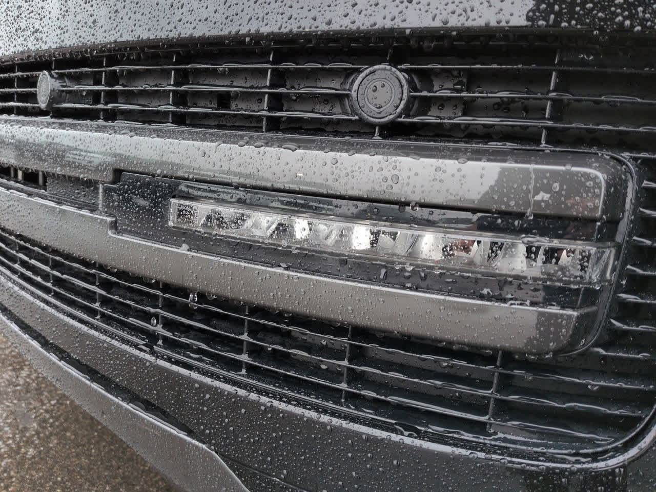 Thumbnail: 2026 Land Rover Range Rover - 10