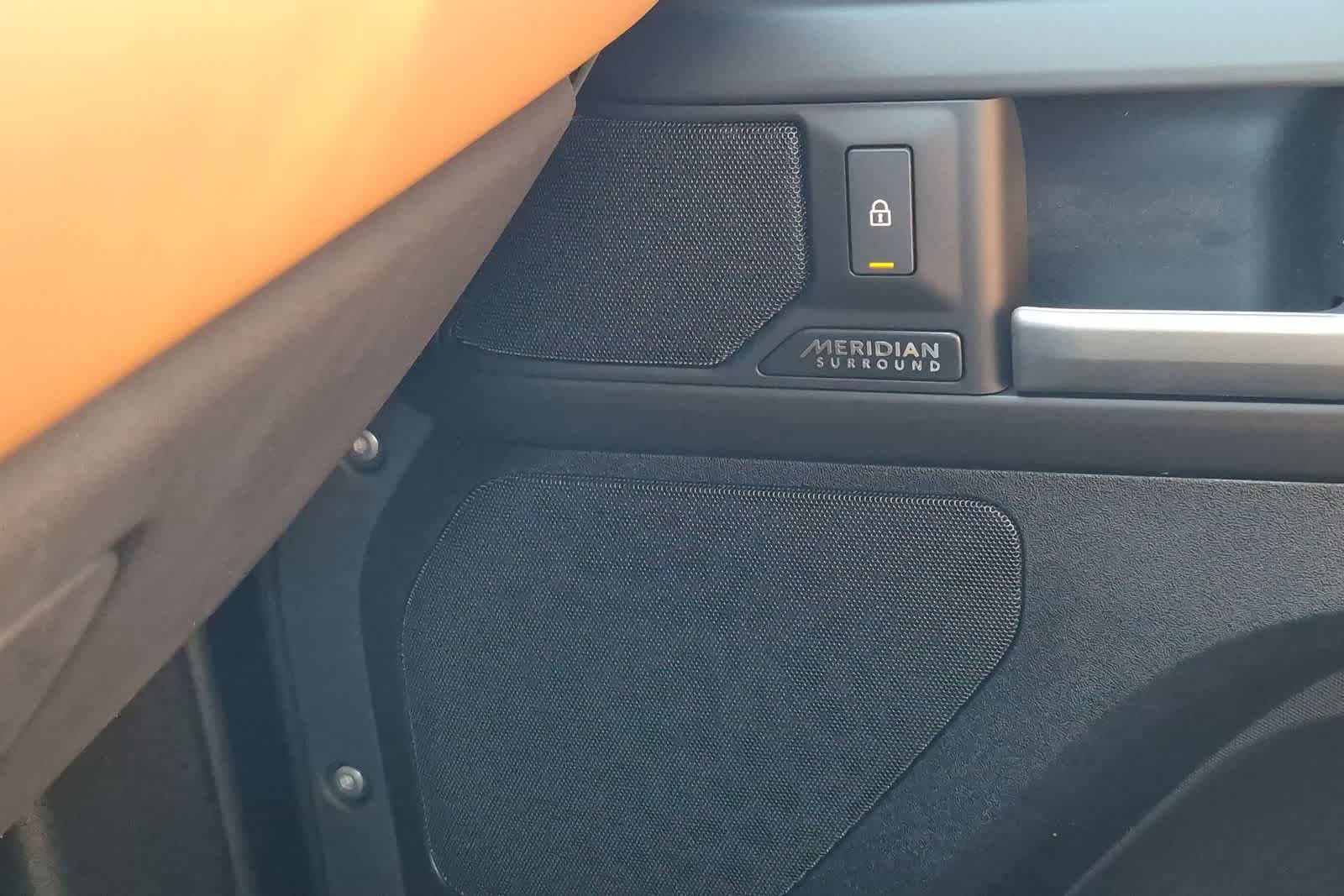 Thumbnail: 2026 Land Rover Defender - 30
