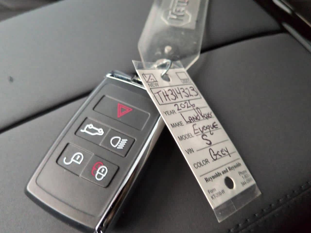 Thumbnail: 2026 Land Rover Range Rover Evoque - 36