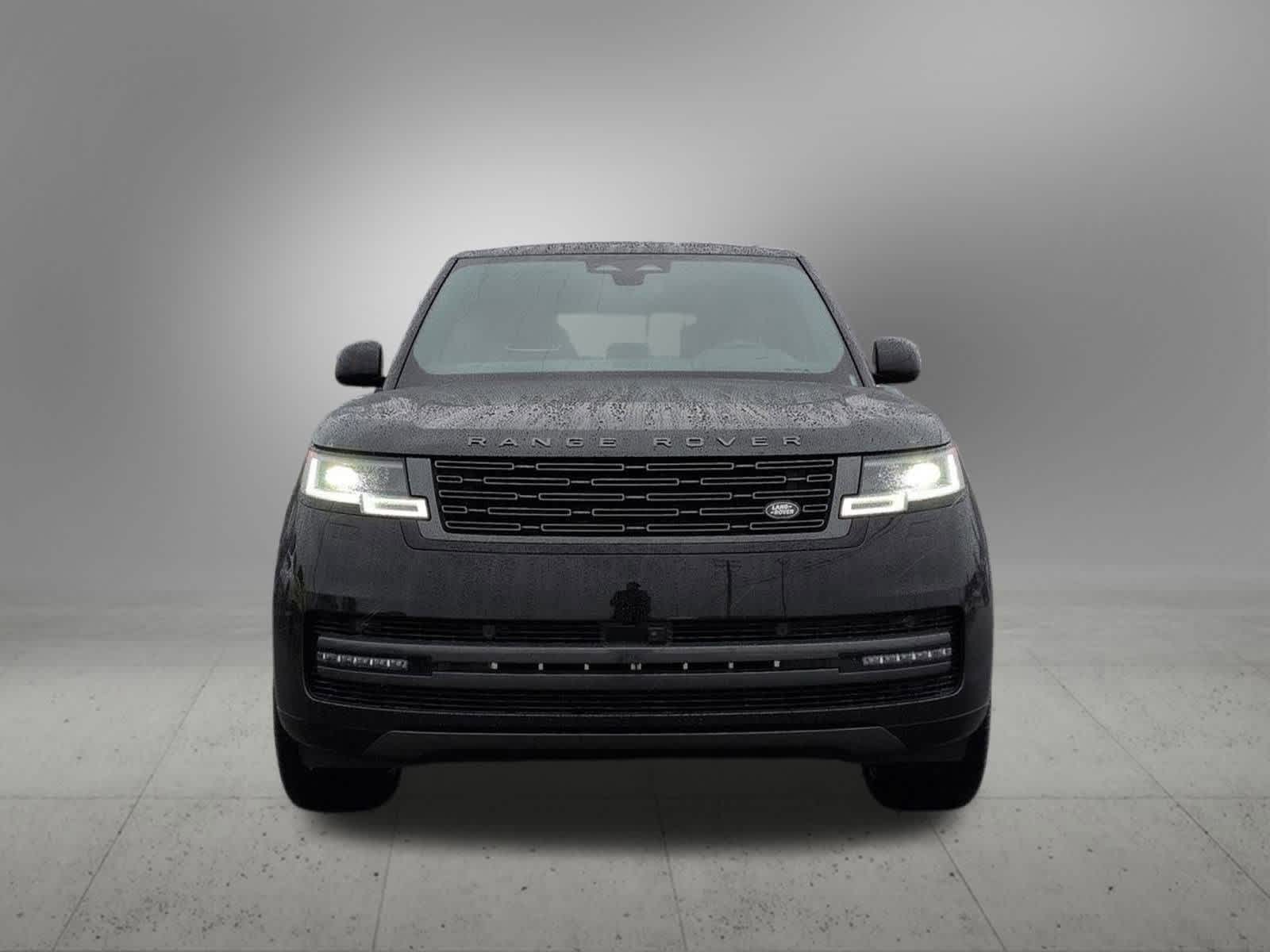 Thumbnail: 2026 Land Rover Range Rover - 9