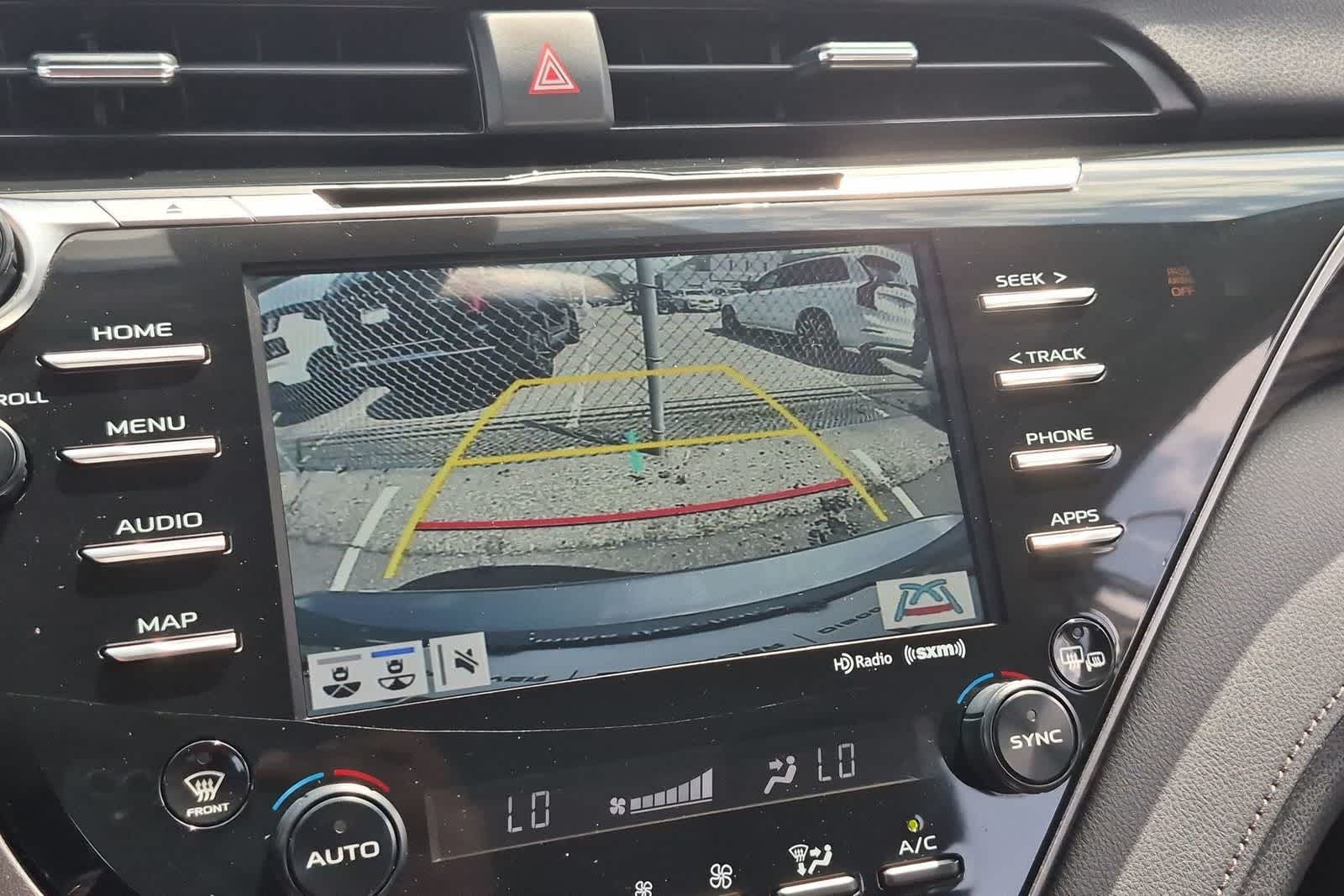 2020 Toyota Camry XLE - Photo 28