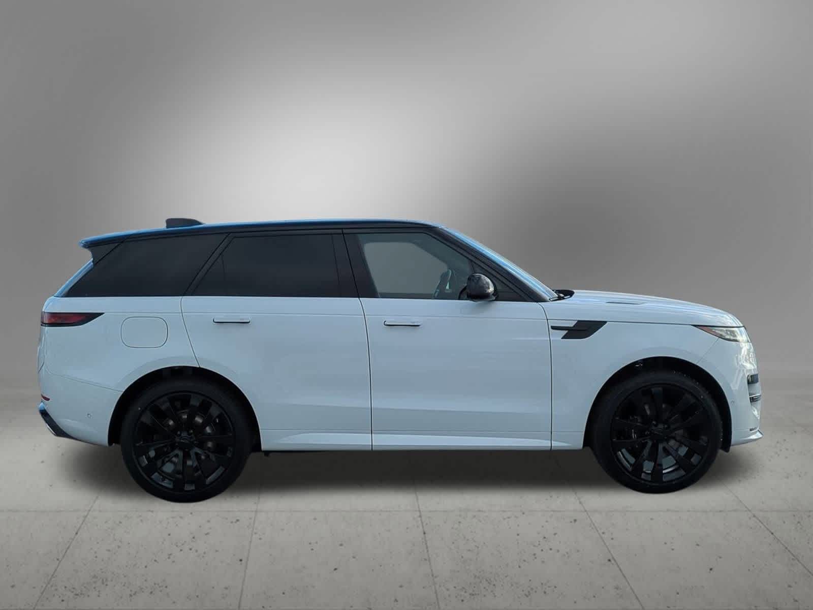Thumbnail: 2026 Land Rover Range Rover Sport - 7