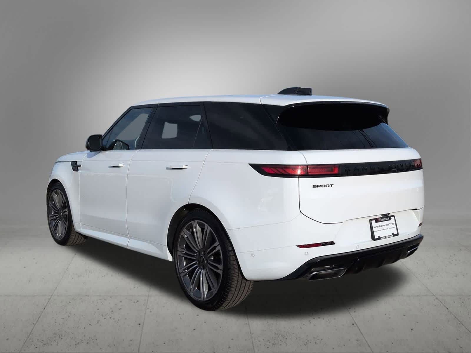 2024 Land Rover Range Rover Sport SE photo 4