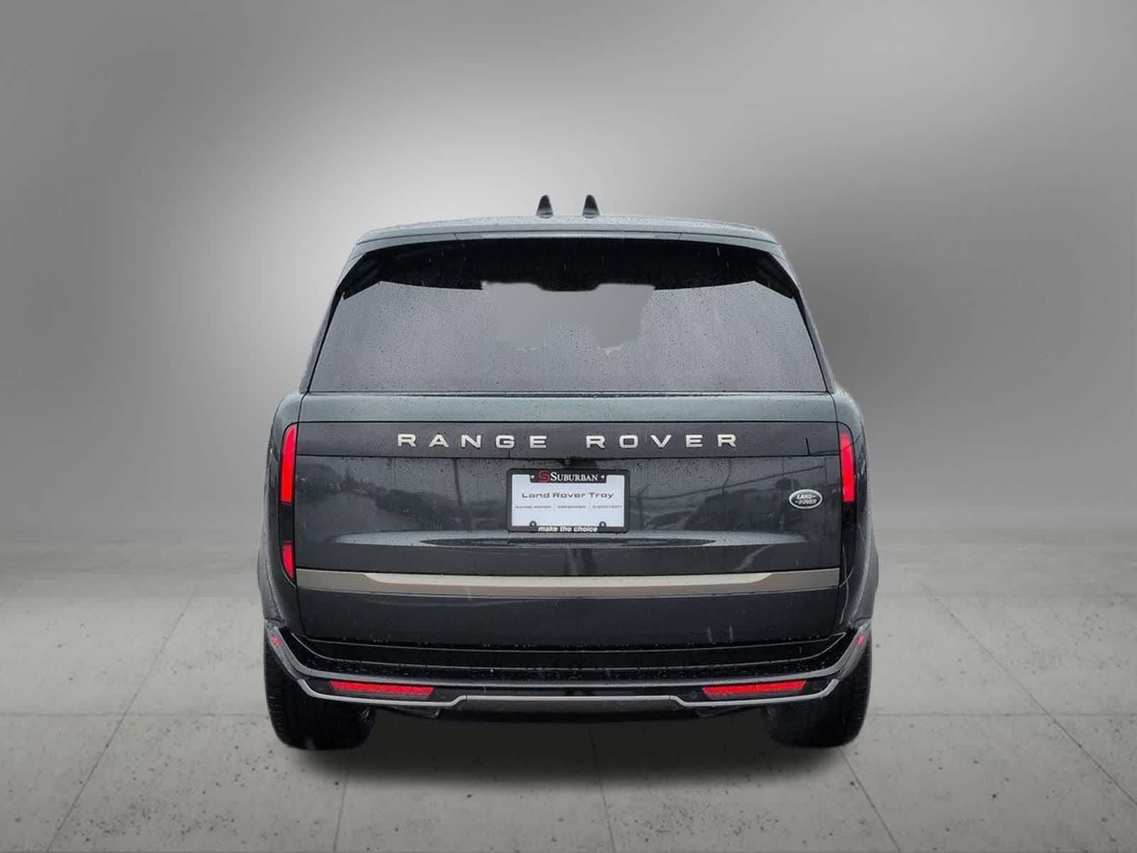 Thumbnail: 2023 Land Rover Range Rover - 4