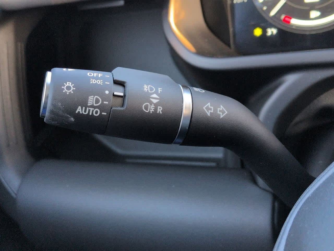 Thumbnail: 2026 Land Rover Defender - 28