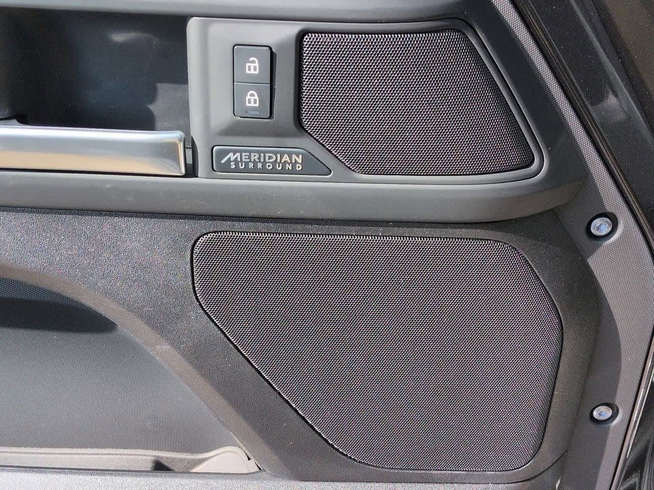 Thumbnail: 2026 Land Rover Defender - 32