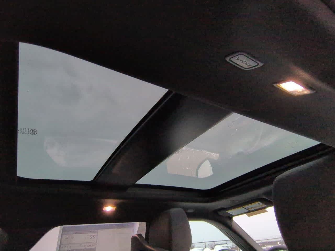 Thumbnail: 2026 Land Rover Range Rover Evoque - 22