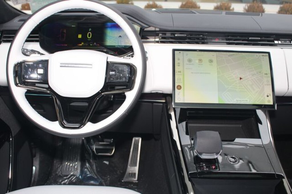 New 2026 Land Rover Range Rover Sport Dynamic SE SUV