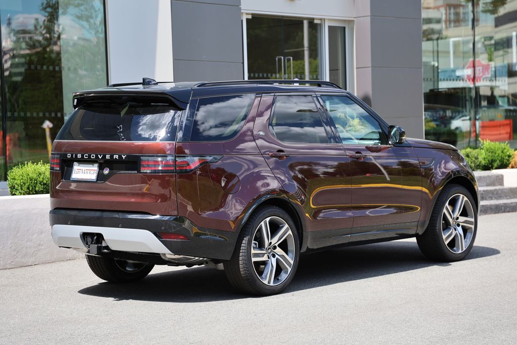 2026 Land Rover Discovery Gemini Edition - Photo 4