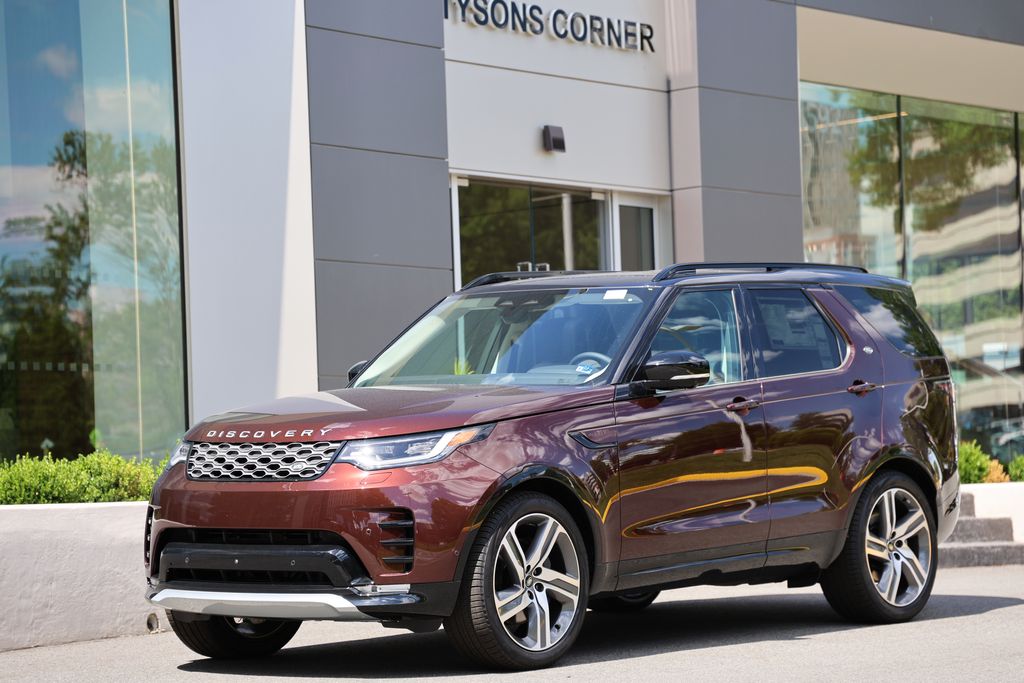 2026 Land Rover Discovery P360 Gemini Edition's photo