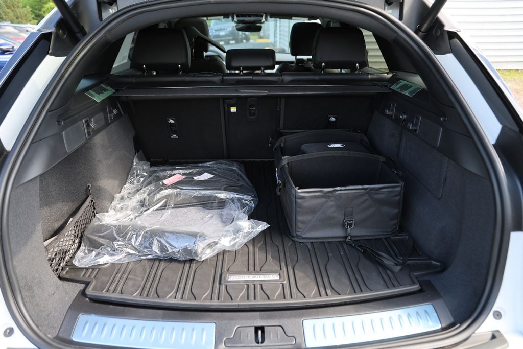 2026 Land Rover Range Rover Velar S - Photo 12