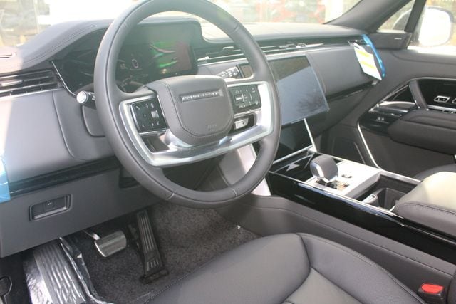 2026 Land Rover Range Rover SE - Photo 14