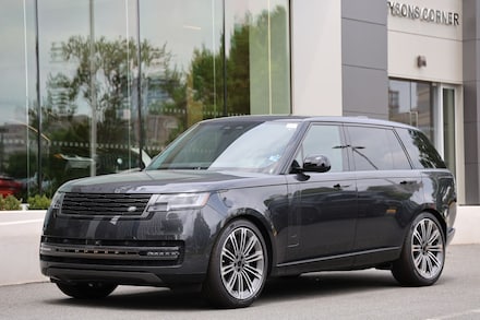 2026 Land Rover Range Rover SE SUV