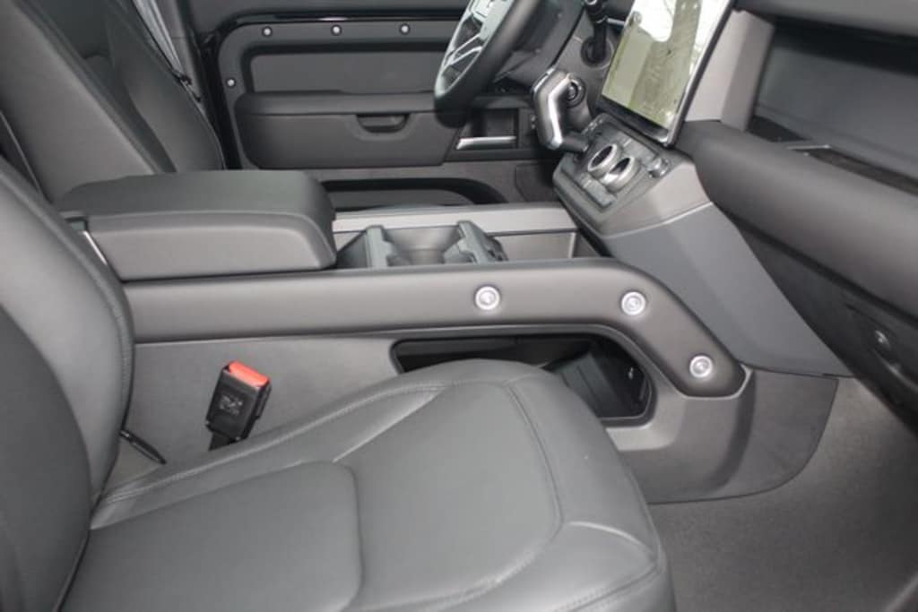 New 2026 Land Rover Defender 110 S SUV