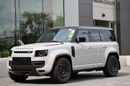 2026 Land Rover Defender 110 Octa SUV