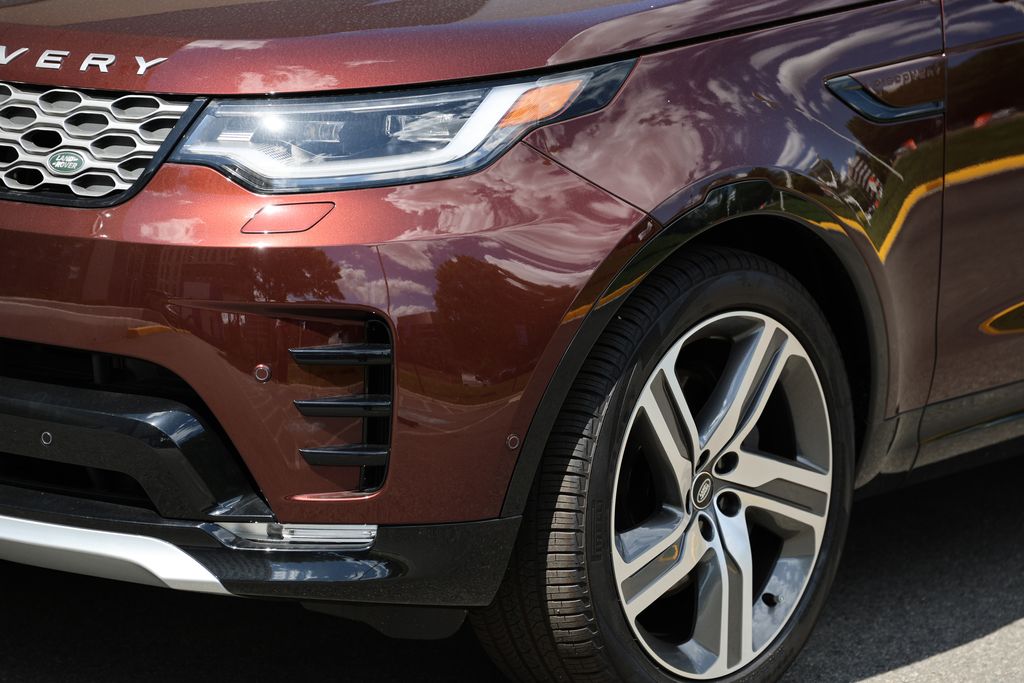 2026 Land Rover Discovery Gemini Edition - Photo 6