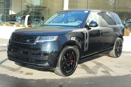 2026 Land Rover Range Rover SV SUV