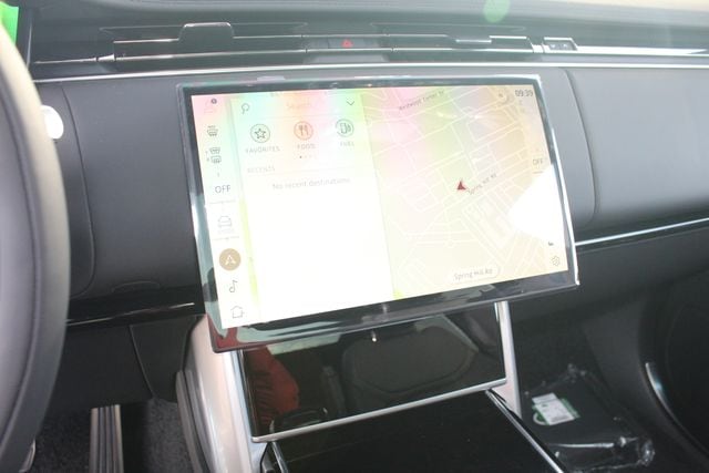2026 Land Rover Range Rover SE - Photo 16