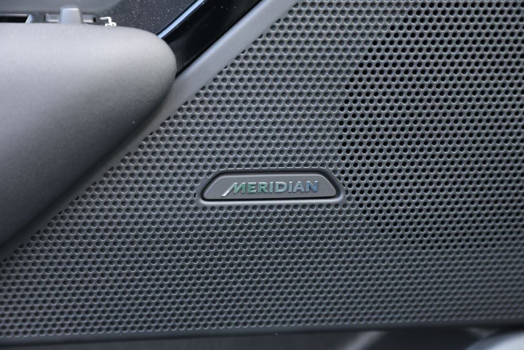 2026 Land Rover Range Rover Velar S - Photo 18