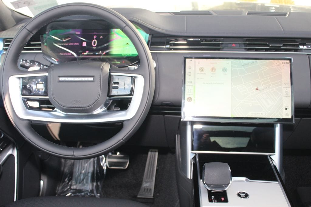 2026 Land Rover Range Rover SE - Photo 10