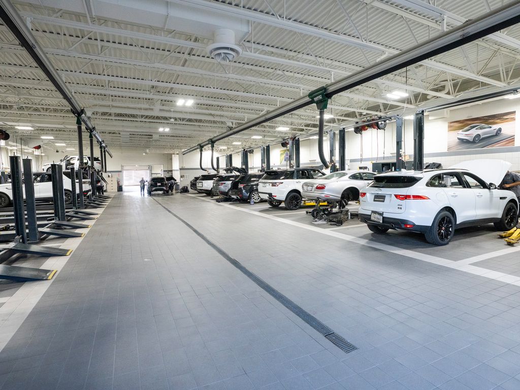 2026 Land Rover Range Rover Velar Dynamic SE - Photo 23