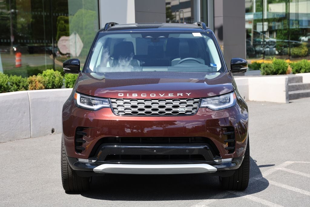 2026 Land Rover Discovery Gemini Edition - Photo 5