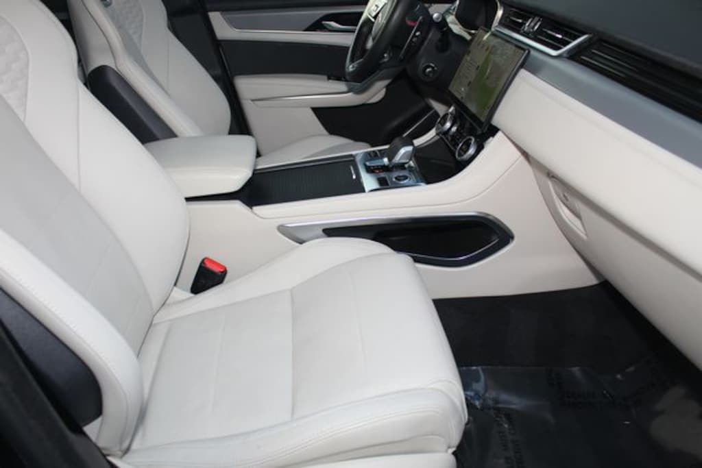 Certified 2023 Jaguar F-PACE SVR SUV