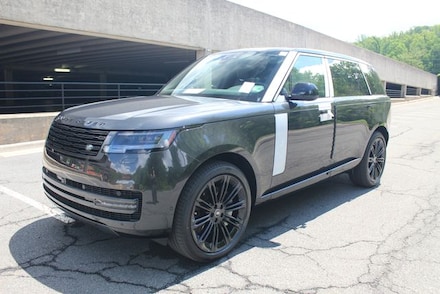 2025 Land Rover Range Rover SE SUV