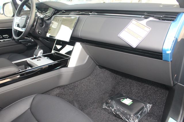 2026 Land Rover Range Rover SE - Photo 24