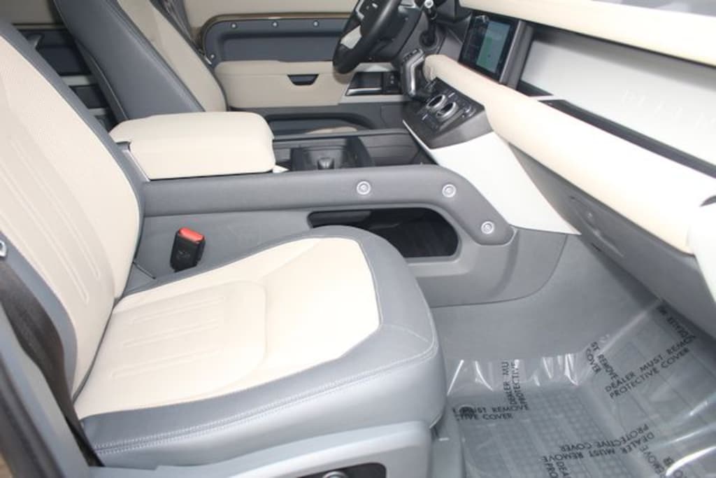 Certified 2022 Land Rover Defender X-Dynamic SE SUV