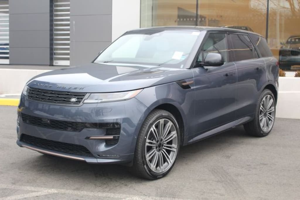 New 2026 Land Rover Range Rover Sport Dynamic SE SUV