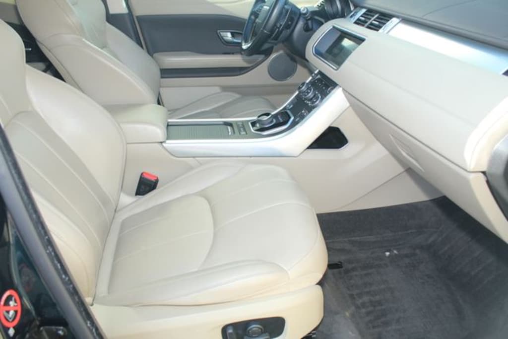 Used 2017 Land Rover Range Rover Evoque SE SUV