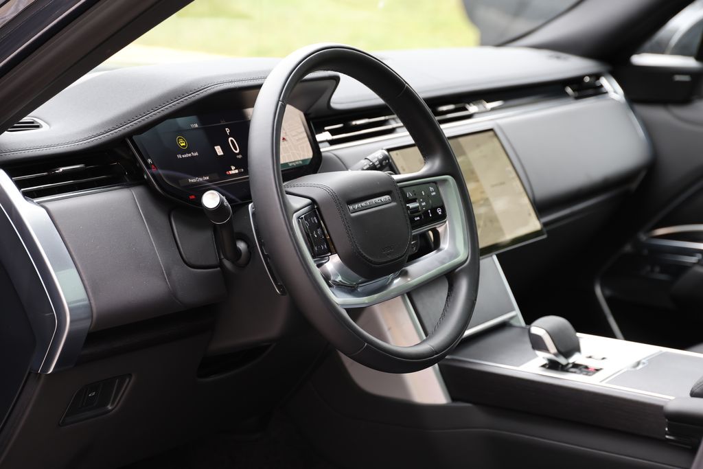 2026 Land Rover Range Rover SE - Photo 13