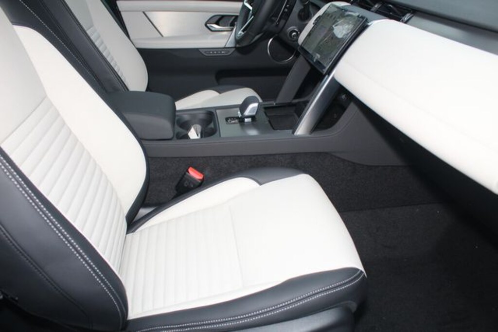 New 2026 Land Rover Discovery Sport Landmark SUV