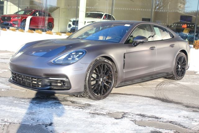 2018 Porsche Panamera 4S