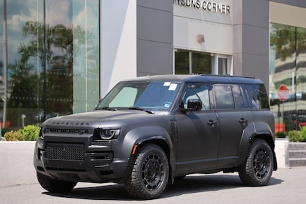 2026 Land Rover Defender 110 Octa Black SUV