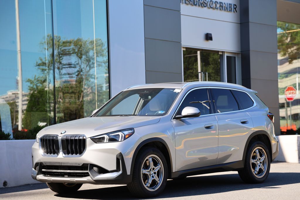 2023 BMW X1 xDrive28i's photo