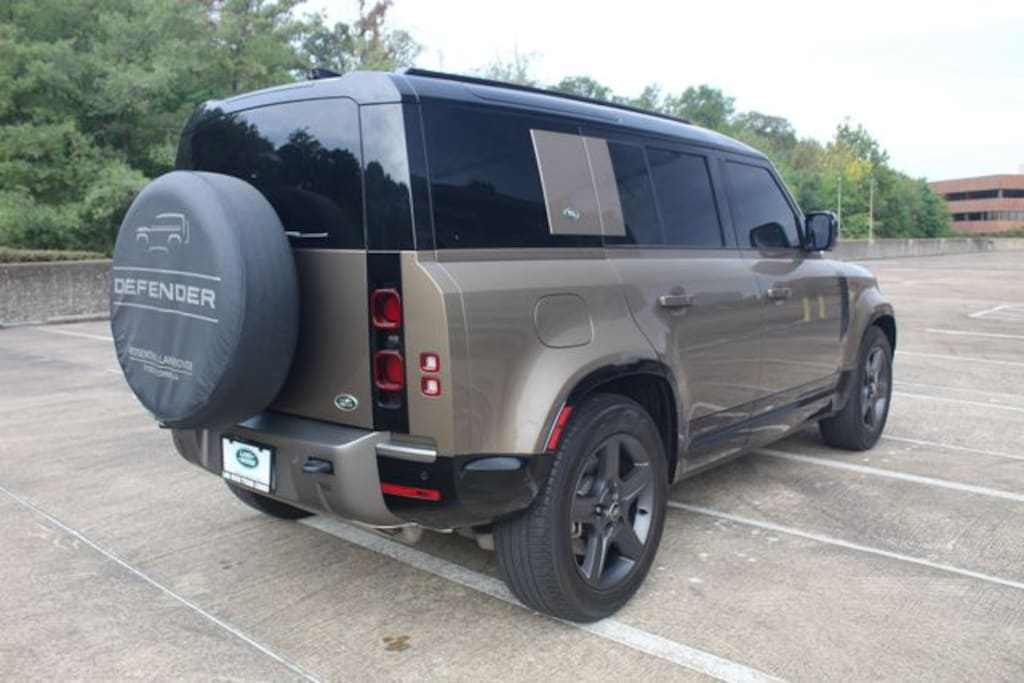 Certified 2022 Land Rover Defender X-Dynamic SE SUV