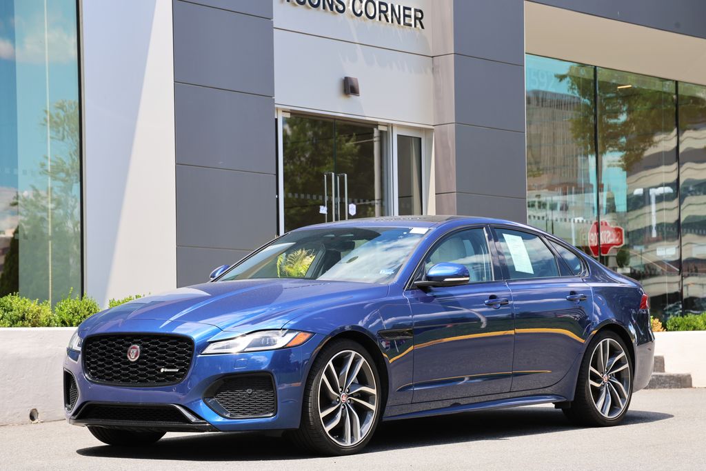 2022 Jaguar XF P300 R-Dynamic SE's photo