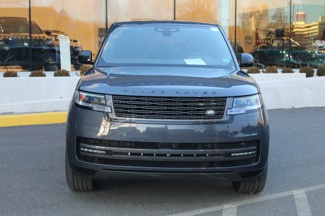 2026 Land Rover Range Rover SE - Photo 8