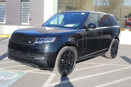 2025 Land Rover Range Rover SE SUV
