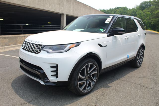 2025 Land Rover Discovery SUV 