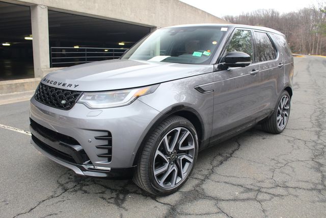 2025 Land Rover Discovery Dynamic SE