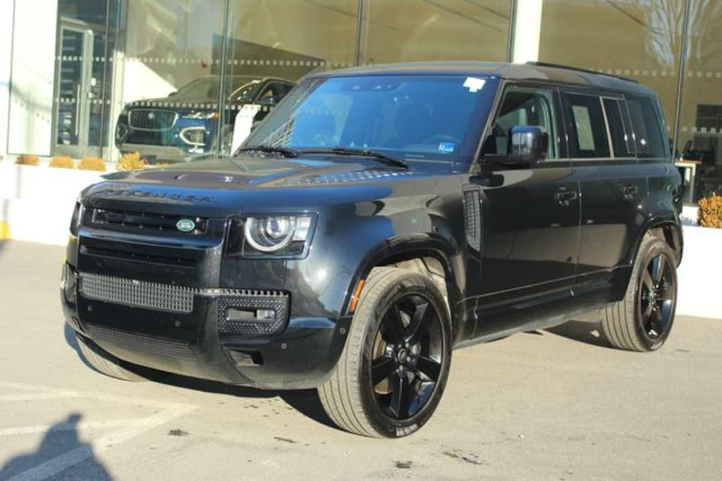 Certified 2024 Land Rover Defender 110 X-Dynamic SE SUV