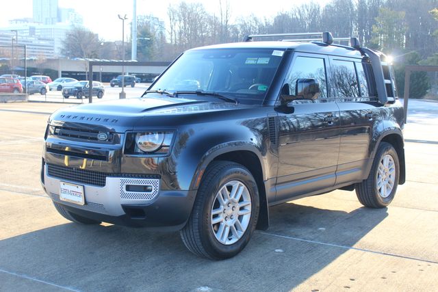 2025 Land Rover Defender S's photo