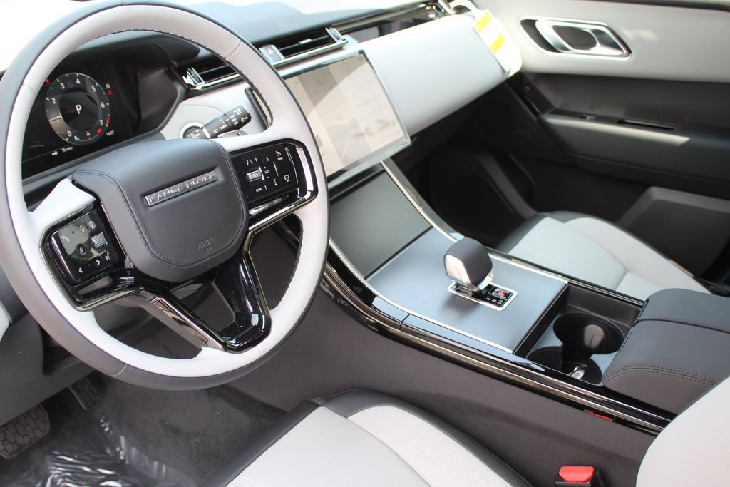 2026 Land Rover Range Rover Velar S - Photo 32